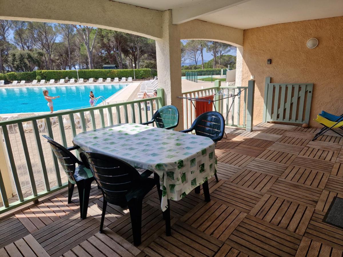 Grand T3 - Terrasse Les Pieds Dans L'Eau - Climatisation Appartement Saint-Raphaël Buitenkant foto